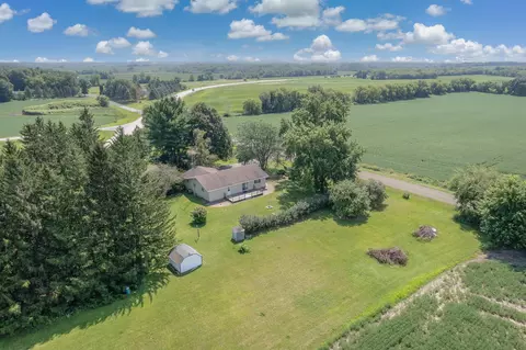 W8474 Well, Lowell, WI 53916
