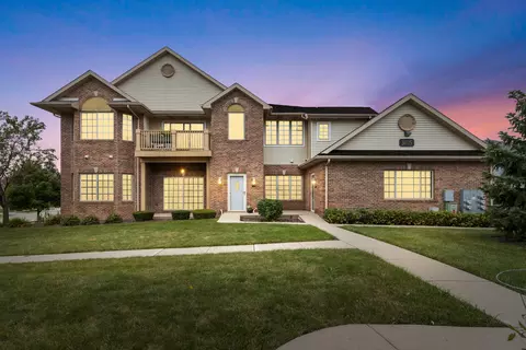 3105 55th #32, Kenosha, WI 53144