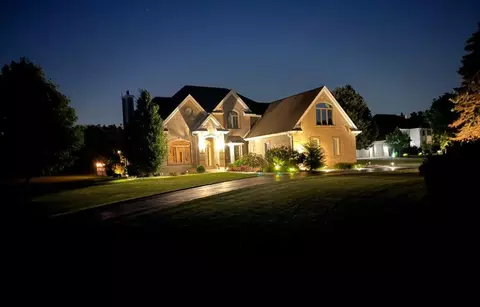 w290n3866 Fox Fld, Delafield, WI 53072