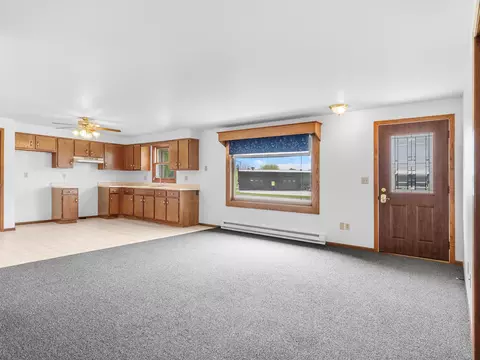912 Roosevelt, Howards Grove, WI 53083