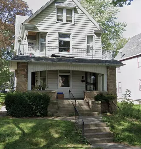 2957 N Richards #2959, Milwaukee, WI 53212