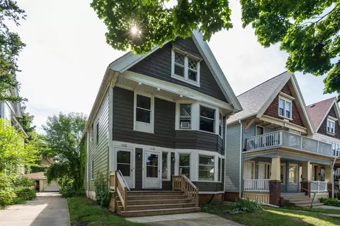 2520 N Oakland #2522, Milwaukee, WI 53211