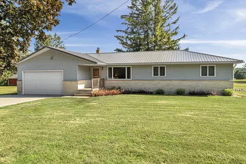 w5805 Winooski Road, Lyndon, WI 53073