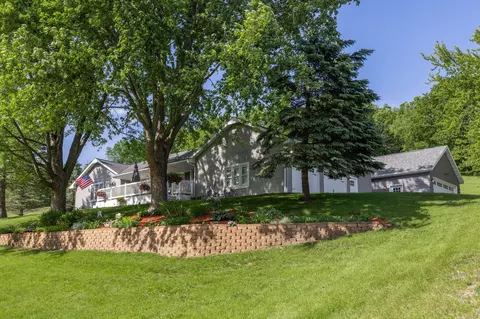n5722 Abnet Road, Onalaska, WI 54650
