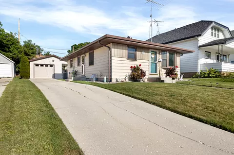 1219 S 21st, Sheboygan, WI 53081