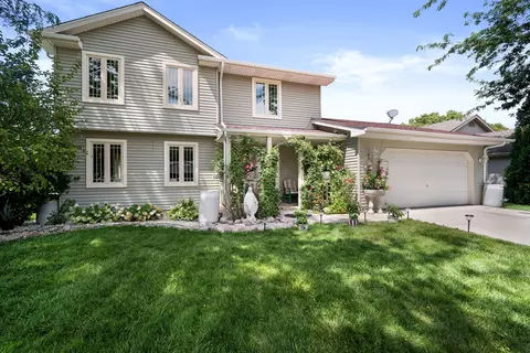 133 Bay Rdg, Burlington, WI 53105