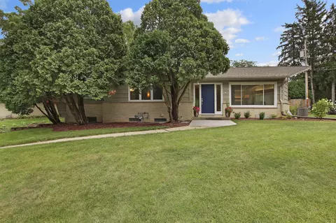 335 S Woodland, Whitewater, WI 53190