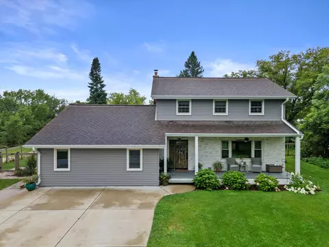 s63w24495 Townline, Waukesha, WI 53189