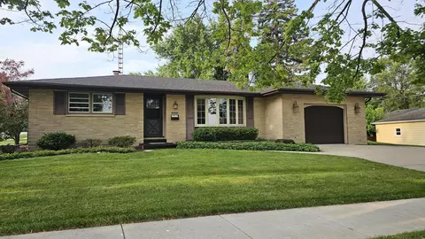 4505 61st, Kenosha, WI 53142