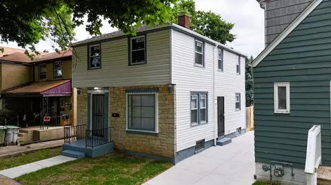 3930 N 40th, Milwaukee, WI 53216