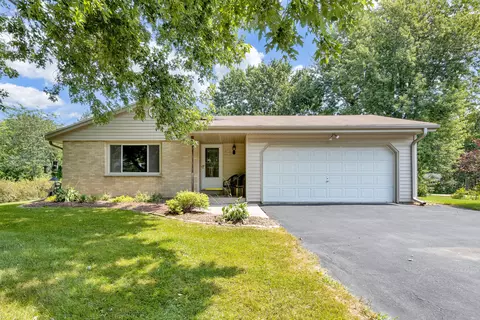 w224s4530 Guthrie, Waukesha, WI 53189