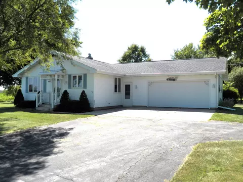 1026 S Alverno, Manitowoc, WI 54220