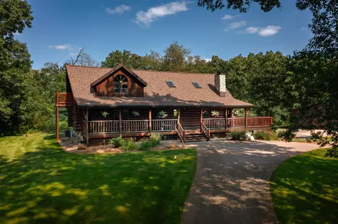 w6919 Heram Road, Holland, WI 54636