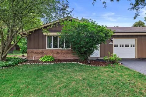 w156n10128 Pawnee, Germantown, WI 53022