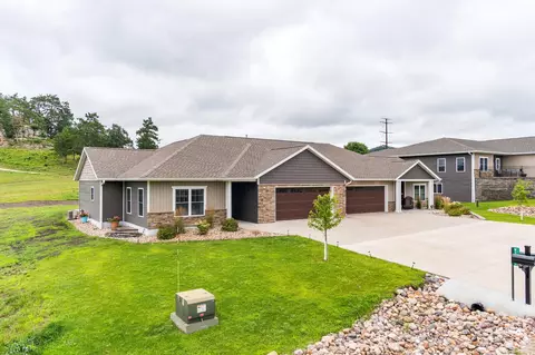 w7666 Castle Mound Road #F, Holland, WI 54636