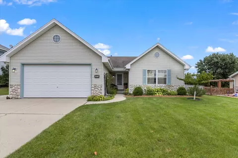 1514 Cardinal, Hartford, WI 53027