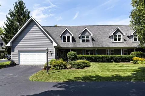 1716 Journeys, Hartland, WI 53029