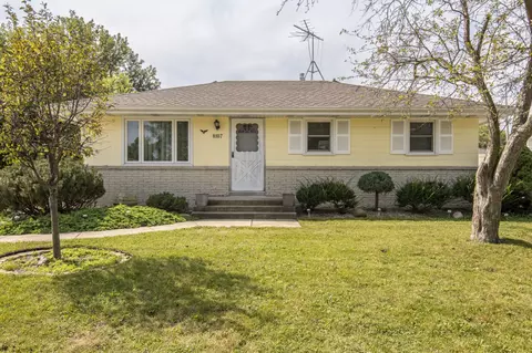 8107 W Norwich, Milwaukee, WI 53220