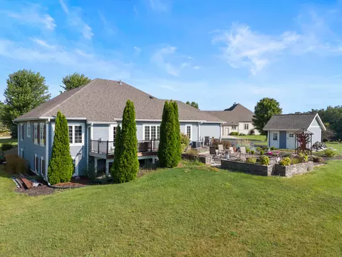 1184 Cheyenne, Hubertus, WI 53033