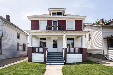 1608 Deane, Racine, WI 53405