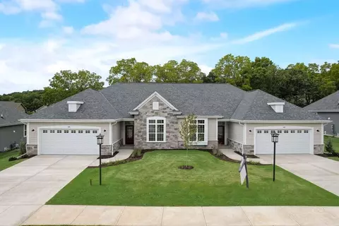 428 Prairie Song #0302, Waukesha, WI 53188