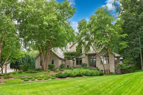 n30w30283 Great Hl, Delafield, WI 53072