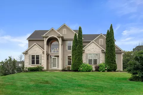 n63w12969 Grove, Menomonee Falls, WI 53051