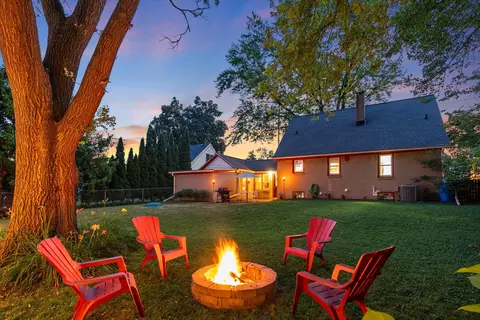 1122 9th, Grafton, WI 53024