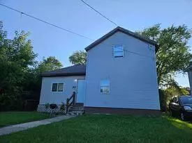 1320 Dr Martin Luther King, Racine, WI 53404