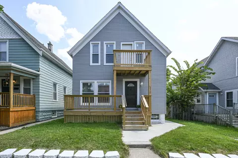 3310 N Pierce, Milwaukee, WI 53212