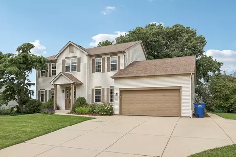 2390 Cedar Blfs, Slinger, WI 53086