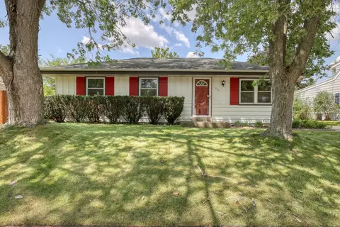 230 Rivera, Waukesha, WI 53189