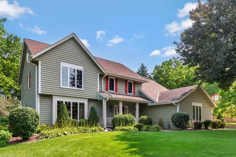 2380 Macaulay, Brookfield, WI 53045