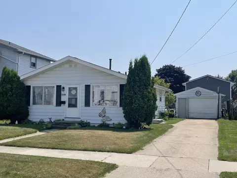 1809 20th, Two Rivers, WI 54241