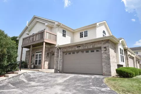 9265 S 54th, Franklin, WI 53132