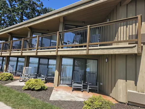 2400 E Geneva #1517, Delavan, WI 53115