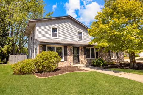 9391 N Joyce, Milwaukee, WI 53224