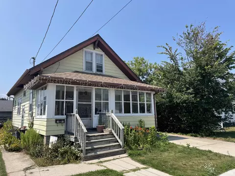 1208 School, Two Rivers, WI 54241