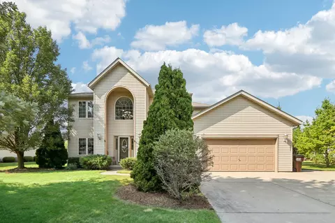 904 Riva, Racine, WI 53402