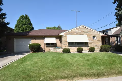 2708 Green, Racine, WI 53402