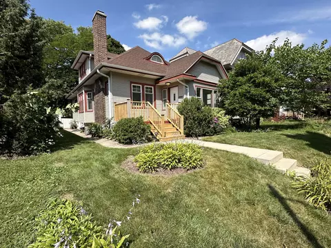 2119 N 55th, Milwaukee, WI 53208