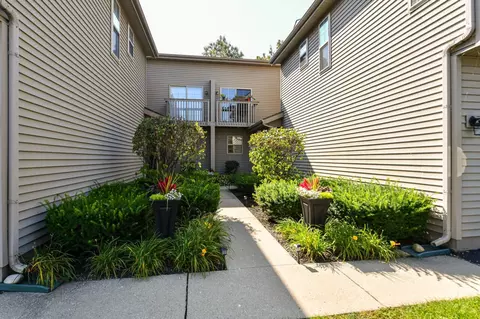 500 S Edwards #24, Lake Geneva, WI 53147