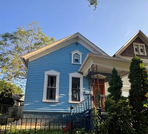 711 W Madison, Milwaukee, WI 53204