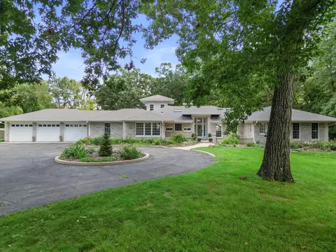 2129 Linn, Delavan, WI 53115
