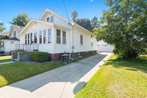 1622 S 14th, Manitowoc, WI 54220