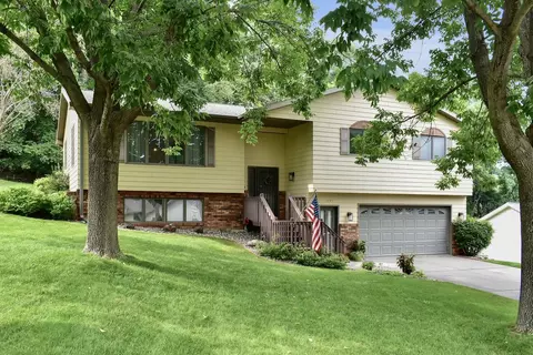 1235 49th, Goodview, MN 55987