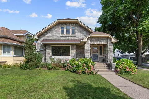 2200 N 58th, Milwaukee, WI 53208
