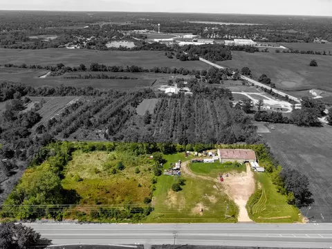 10834 Antioch, Salem Lakes, WI 53179