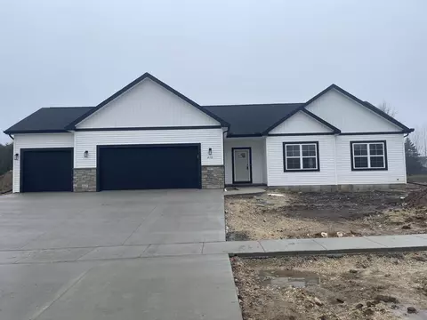 410 Valley, Theresa, WI 53091