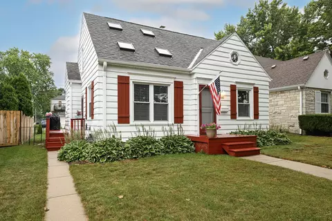 8045 W Lorraine, Milwaukee, WI 53222